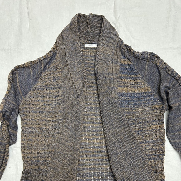 Blue and Gold Knit Open Cardigan - Picture 5 of 8